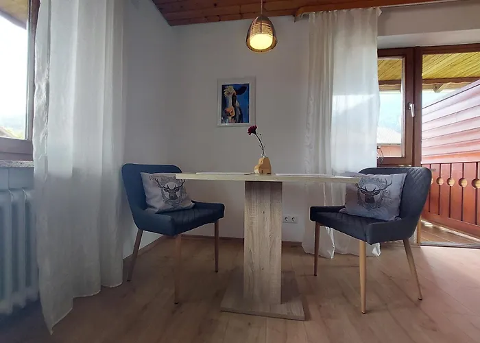 Gaestehaus Gomilar Apartamento