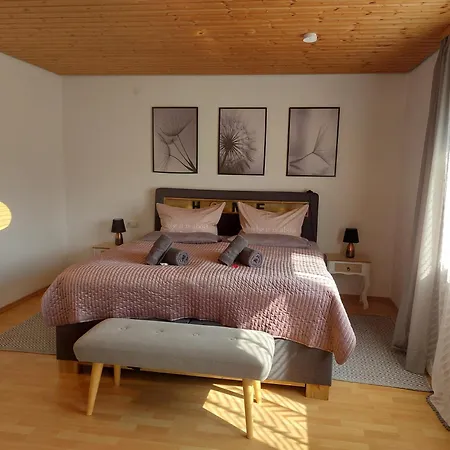Gaestehaus Gomilar Appartement