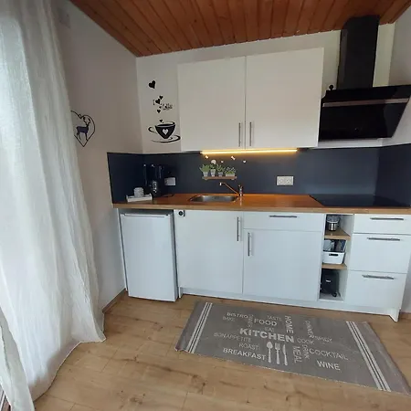 Gaestehaus Gomilar Appartement