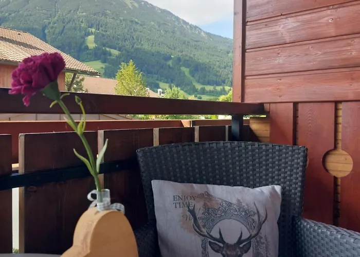 Gaestehaus Gomilar *